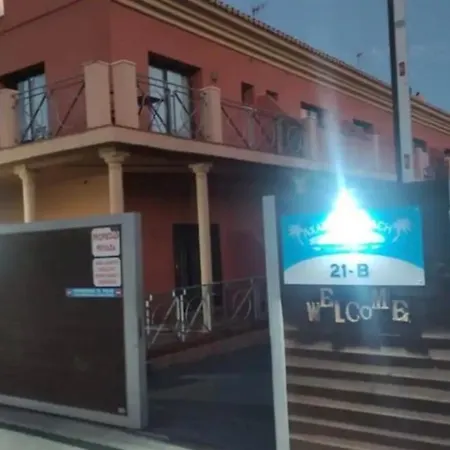ático En La Playa Almayate Alto